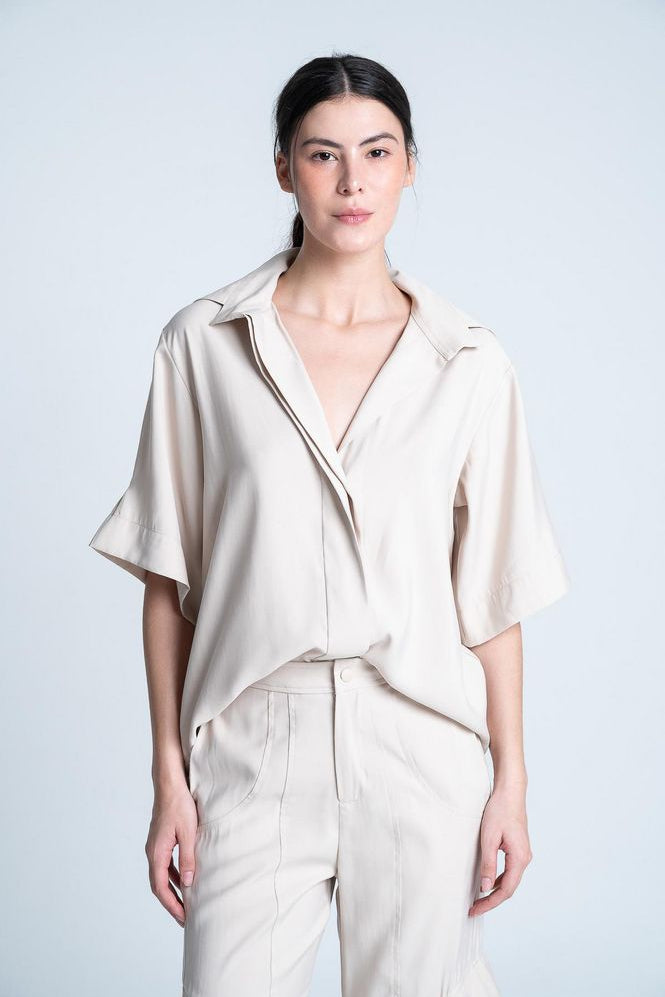Blusa-Blusa-en-tela-Tencel-Amplia-ARKITECT-3819301_a.jpg