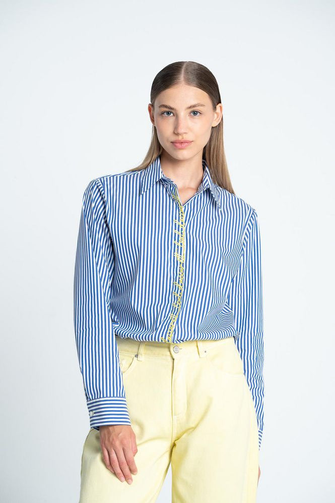 Blusa-Bordado-Perilla-ARKITECT-85453-3703352_a_2a4051b4-d5ef-44f4-b5cd-2f5e85f2e59d.jpg