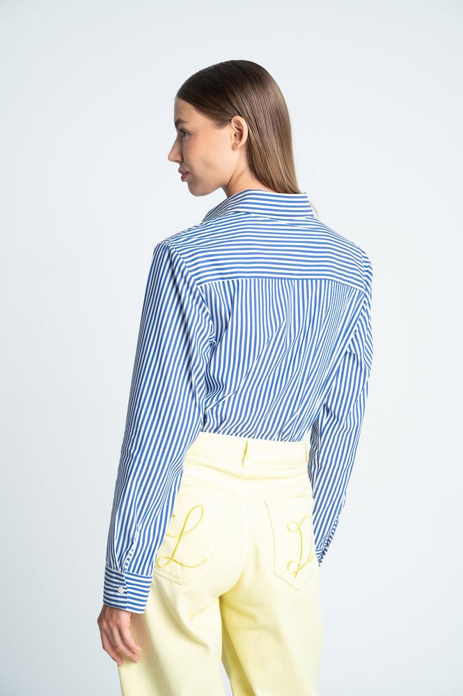 Blusa Bordado Perilla Amplia ARKITECT