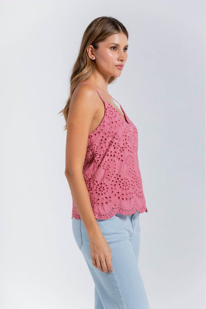 Blusa-Clasica-Blusa-De-Tiras-En-Ojalillo-ARKITECT-3728569_b.jpg