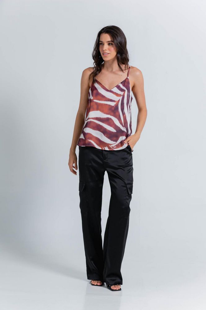 Blusa Con Argollas,Estampada  Clásica ARKITECT