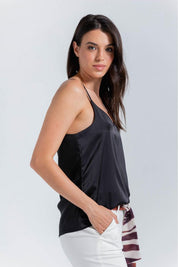 Blusa Con Argollas,Estampada  Clásica ARKITECT