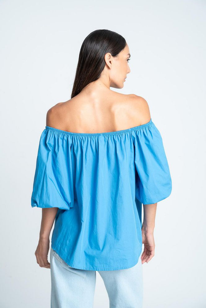 Blusa-Cuello-Bandeja-ARKITECT-85748-3703373_c.jpg