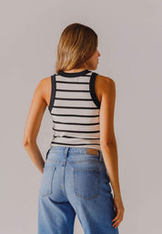 Blusa  Ajustada ARKITECT