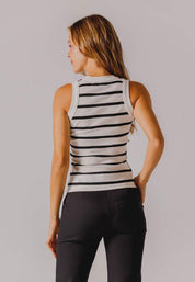 Blusa  Ajustada ARKITECT