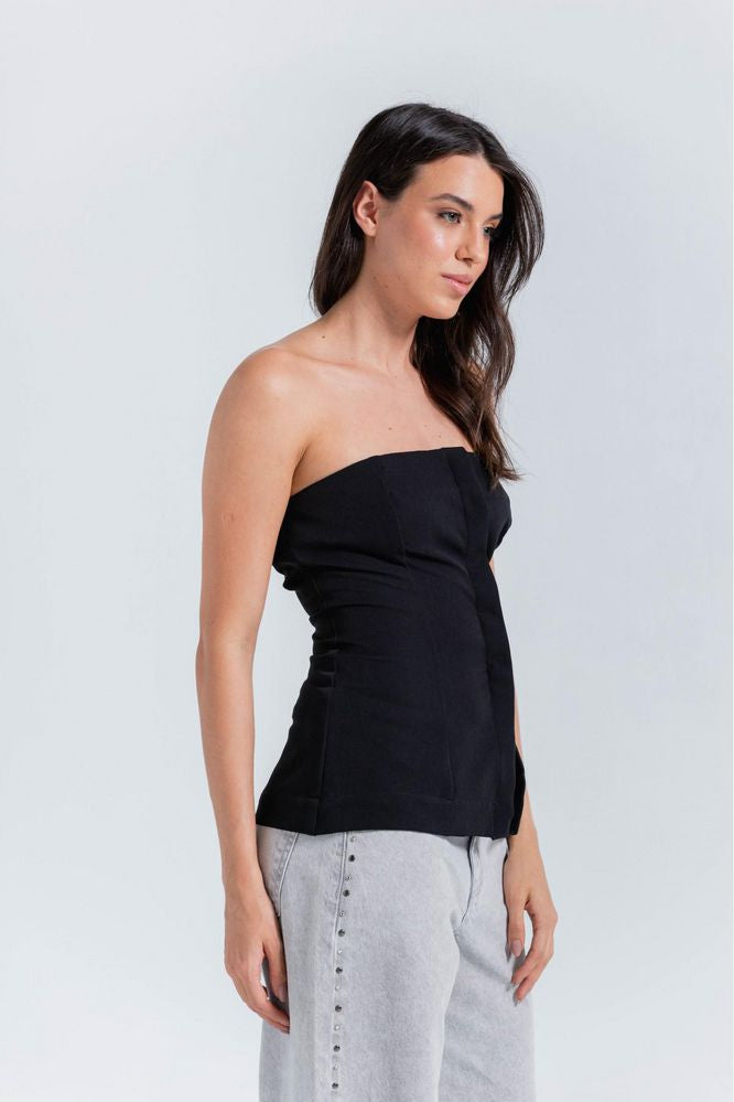Blusa-Sin-Mangas-Ajustada-ARKITECT-3739039_b.jpg