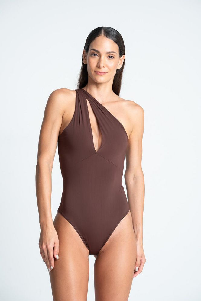 Body-Manga-Sisa-Asimetrico-ARKITECT-93191-3706463_b_87d9fcef-bc85-4139-bb8e-2245e5ddba25.jpg