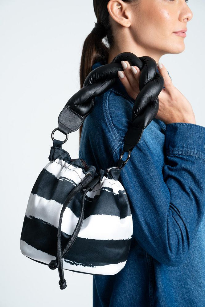 Bolso Tipo Bucket Estdo. ARKITECT