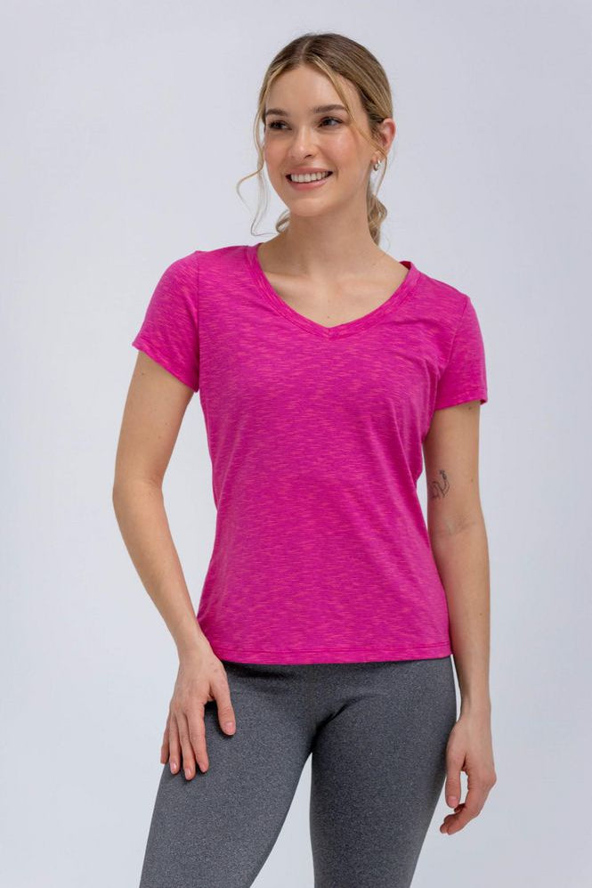 CAMISETA-BASICA-CUELLO-V-MC-1424954_a.jpg