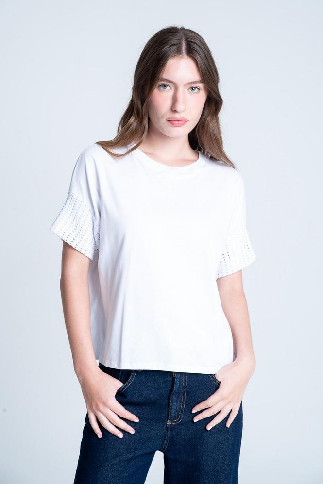 Camiseta-Aplique-Manga-Amplia-ARKITECT-3779483_a.jpg