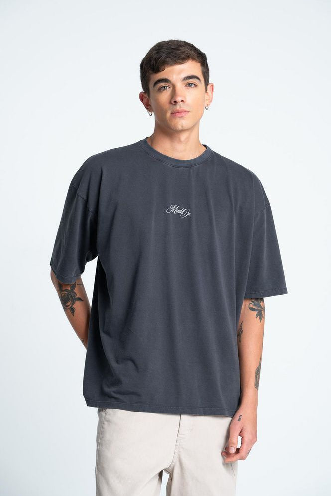 Camiseta-Manga-Corta-PEOPLE-98298-3708607_a_af3a3afb-7f7f-4306-8cb9-0625ef3a0030.jpg