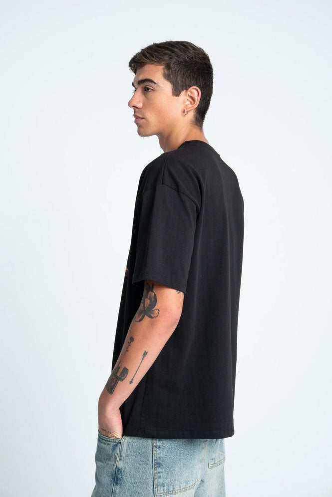 Camiseta-Manga-Larga-PEOPLE-98384-3708635_b_9e56ab70-a8a8-4a14-804a-9a2d27a7890b.jpg