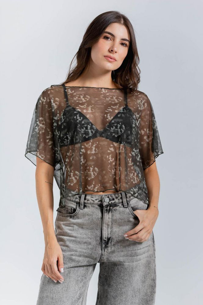 Camiseta-Manga-corta-Oversize-PEOPLE-3740551_a.jpg