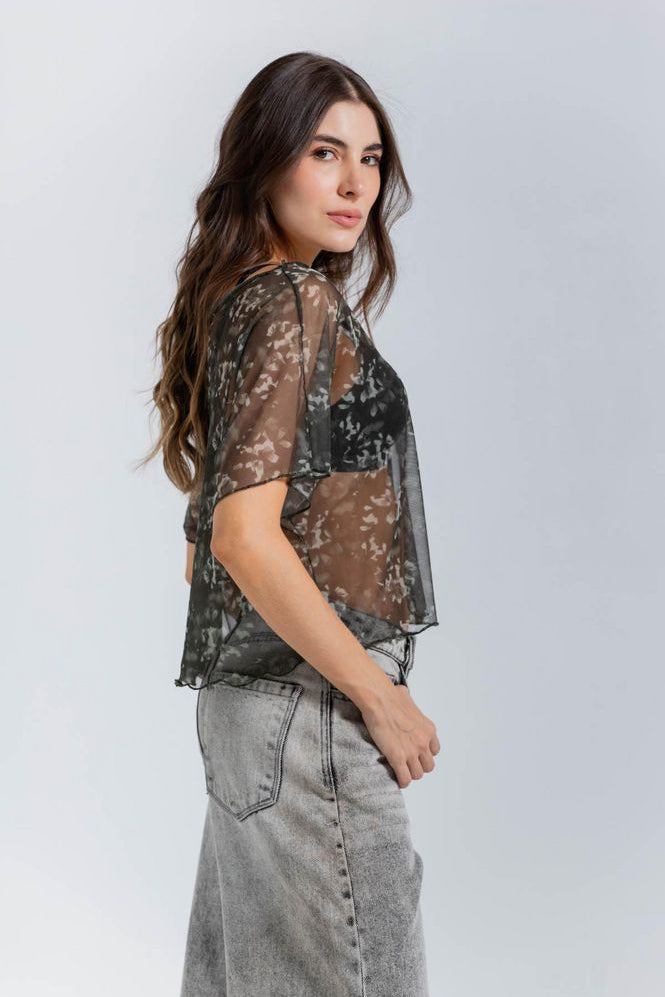 Camiseta-Manga-corta-Oversize-PEOPLE-3740551_b.jpg