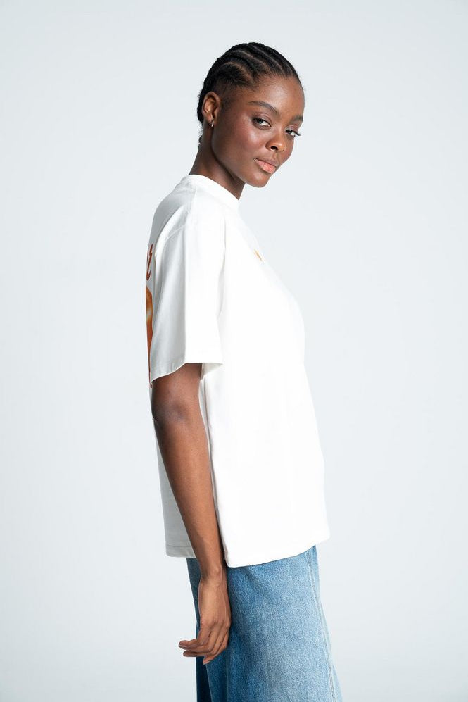 Camiseta-Oversize-Manga-PEOPLE-98015-3704717_b_17d8b2cb-bc13-4e1c-99eb-4b353d9266b7.jpg