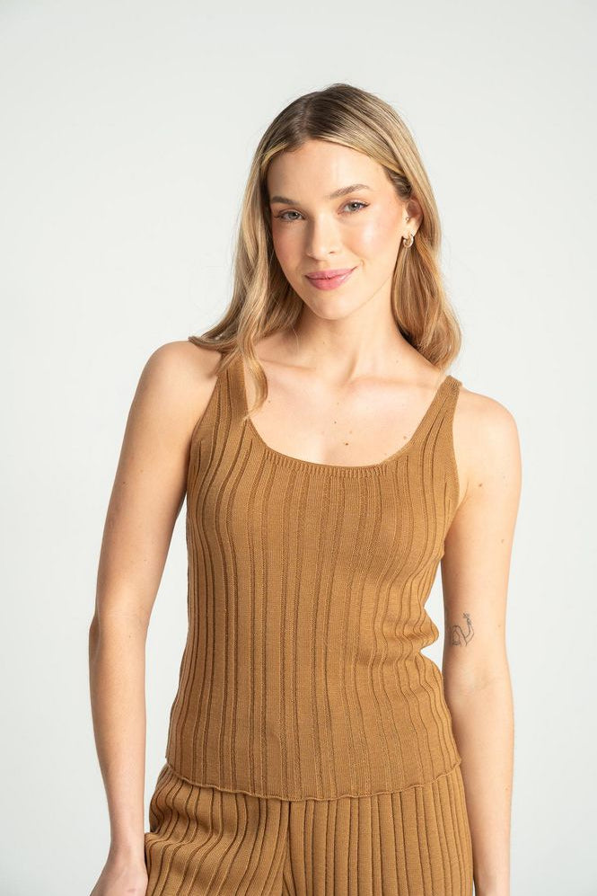 Camiseta-Pijama-Sisa-BRONZINI-98589-3707369_a_e3f0d89f-87c5-4a75-a5d0-8a9bb1077d00.jpg