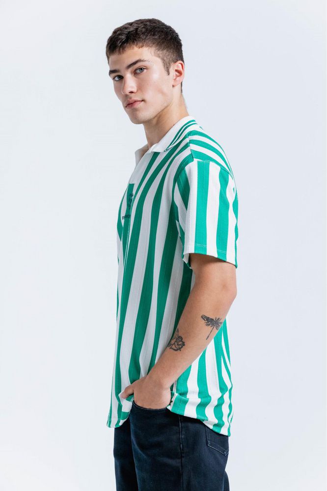 Camiseta Tipo Polo Rayas FIFA