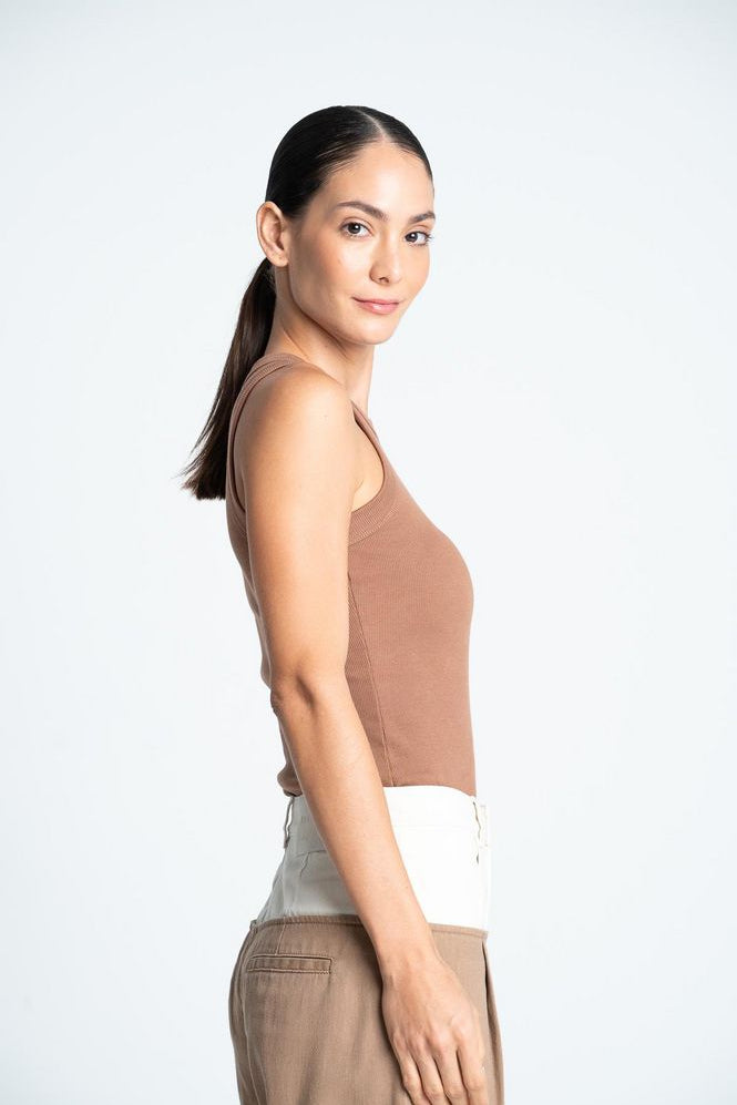 Camiseta-Rib-Top-Interno-ARKITECT-01747-3703425_b_e2ce1baa-dcea-4340-a0ef-4d3b3cd86d2c.jpg