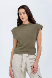 Chaleco Tejido Cuello Tortuga Amplia ARKITECT