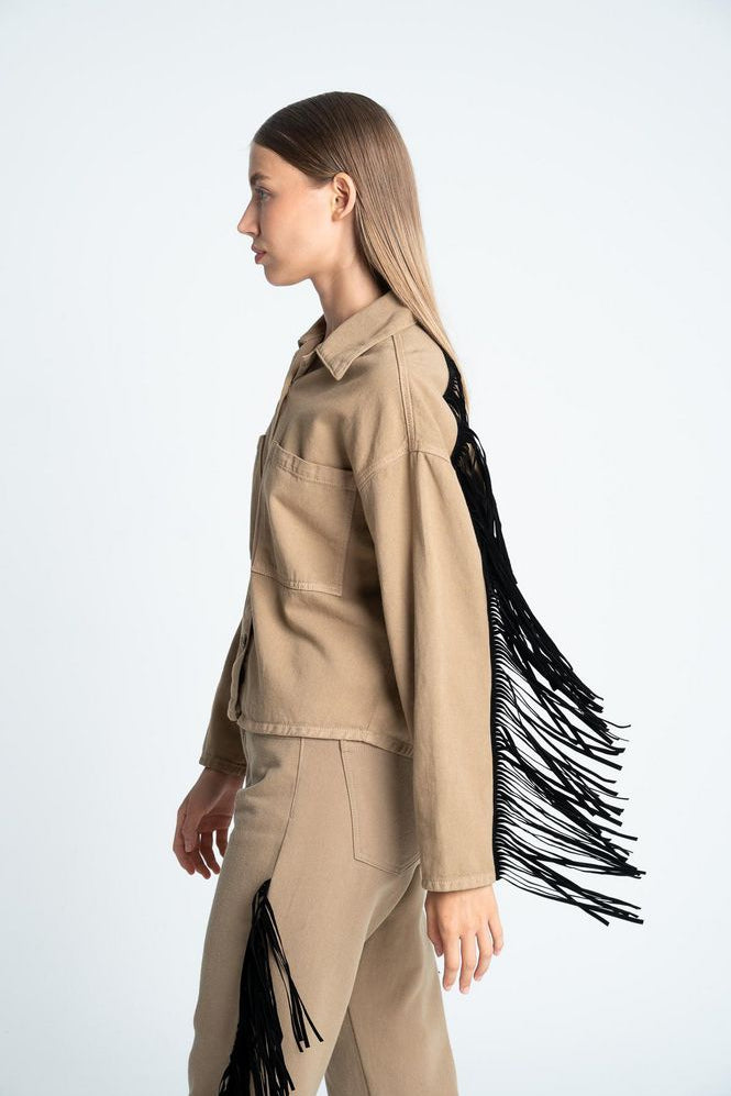 Chaqueta-Con-Flecos-ARKITECT-93190-3703482_b.jpg