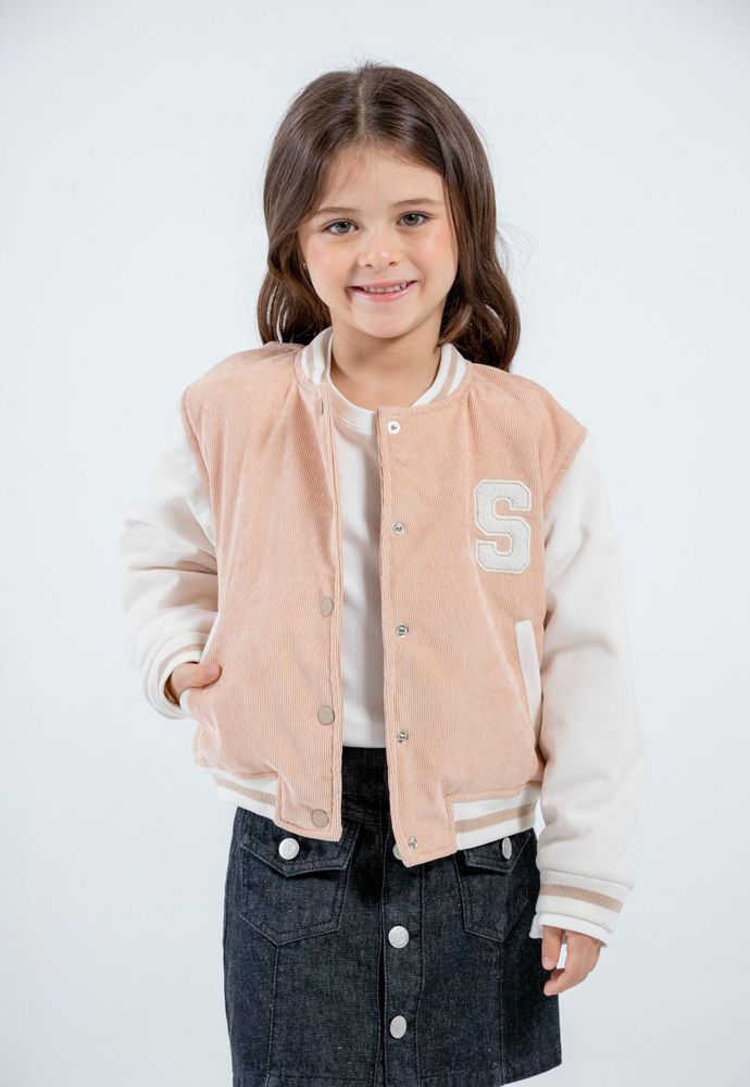 Chaqueta-bomber-PEOPLE-98842-3702447_a_75f1f13e-4053-4fba-a9e0-cc13f9bbfd34.jpg