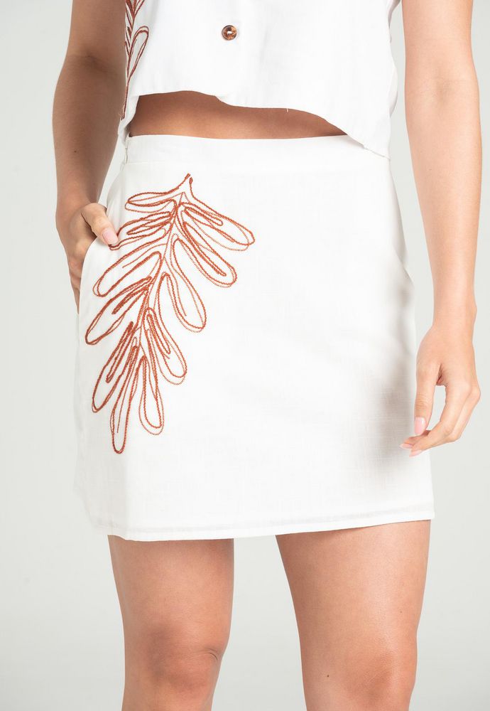 Falda-Corta-Con-Borda-ARKITECT-96575-3682595_b.jpg