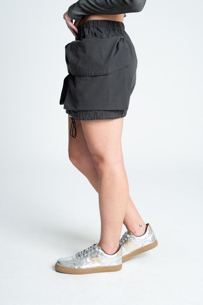 Falda Bolsillos Con cierre Regular fit PEOPLE