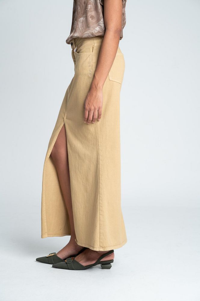 Falda pretina plana Ajustada ARKITECT