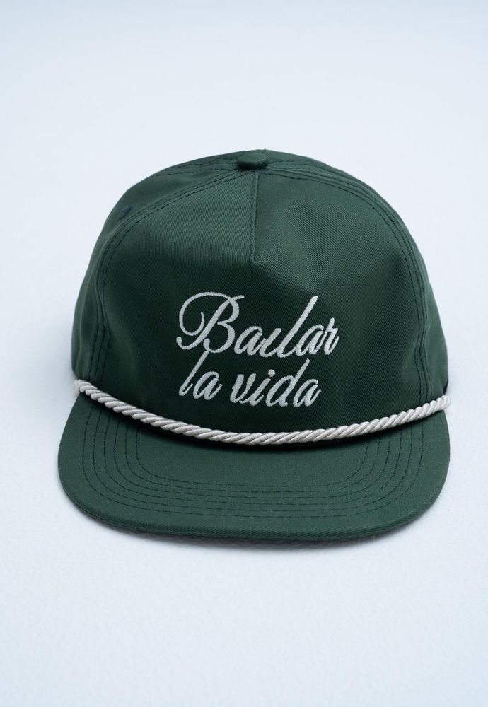Gorra-Bailar-PEOPLE-JG1818A-3713309_b_62ec7c93-ca6e-4e02-842f-6956286a52e7.jpg
