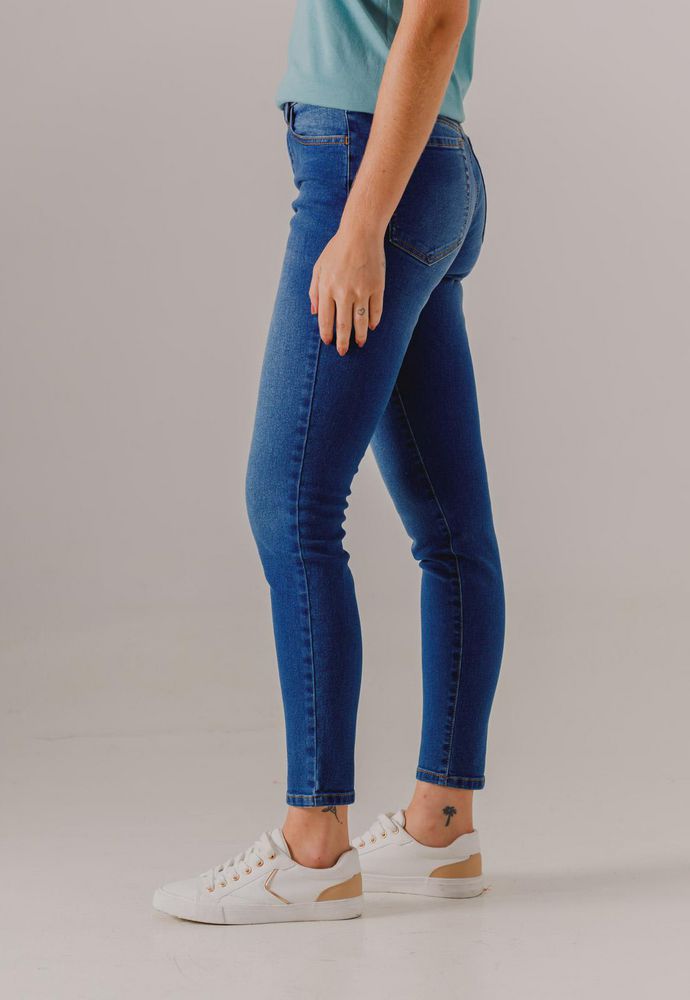 Jean. Denim Ajustada ARKITECT