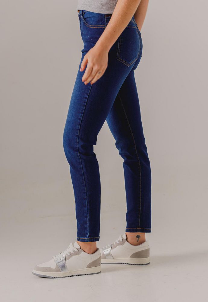 Jean. Denim Ajustada ARKITECT