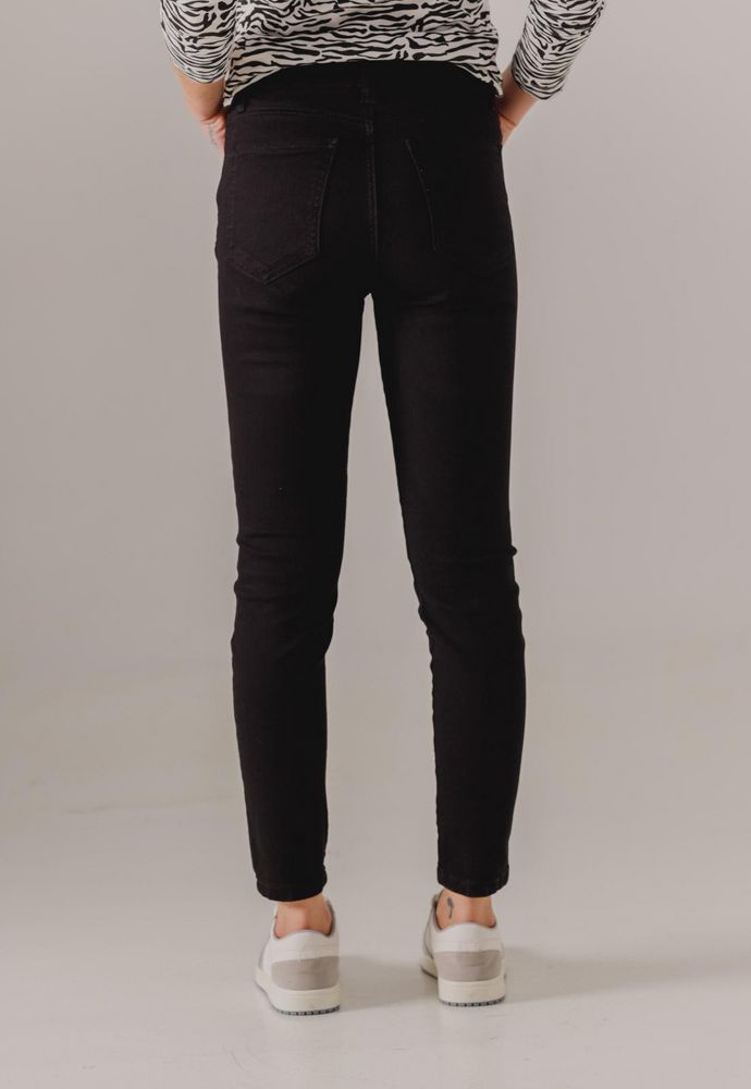 Jean. Denim Ajustada ARKITECT