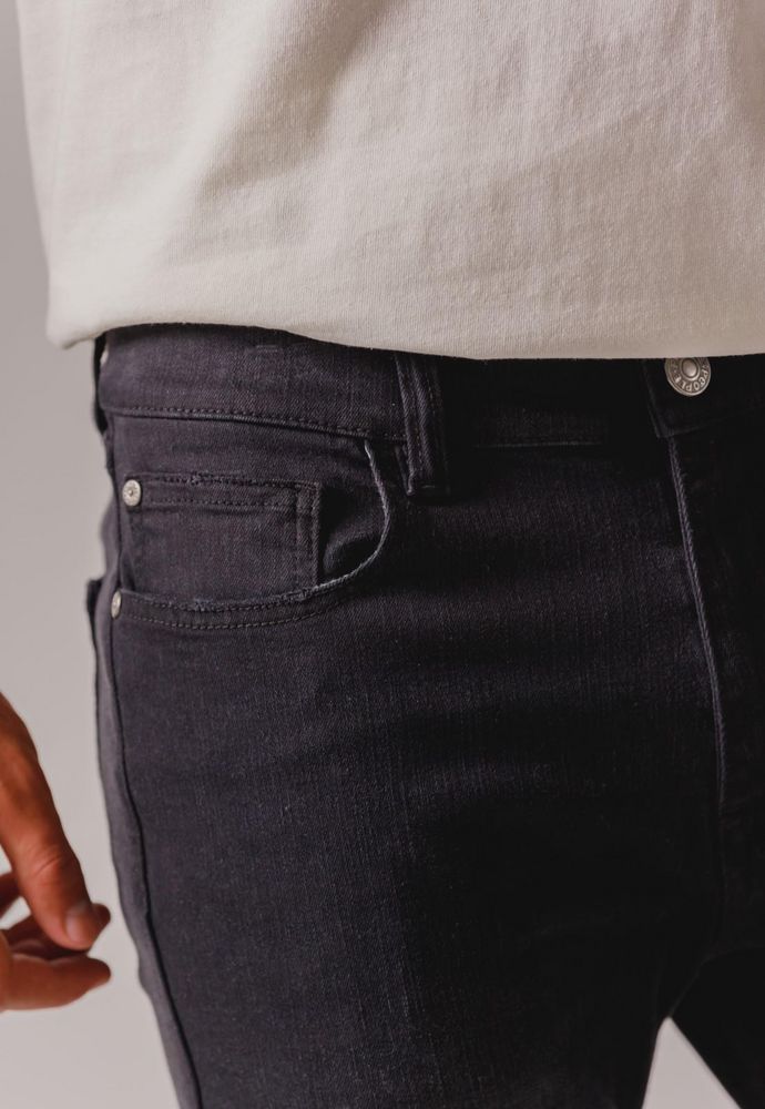 Jean. Denim Slim PEOPLE