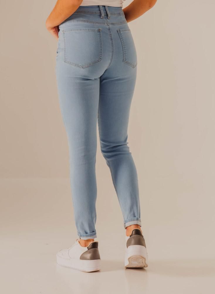 Jean. Denim Skinny PEOPLE