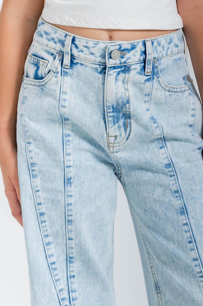 Jean Largo Amplia PEOPLE