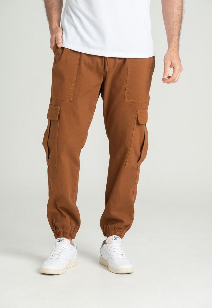 Jogger-CUSTER-88042-3661765_b.jpg
