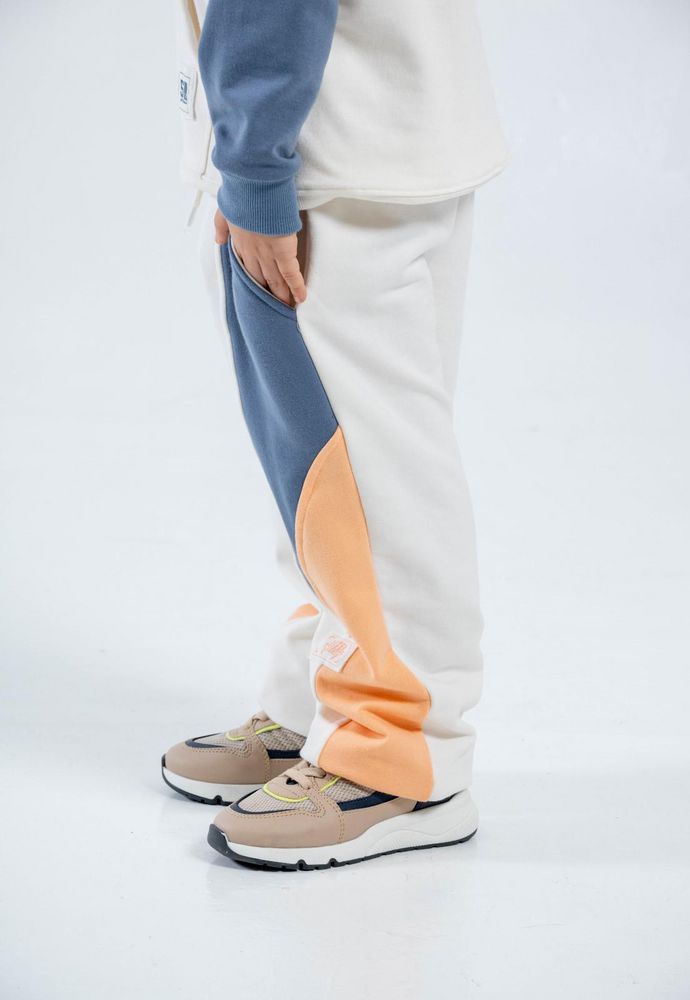 Jogger-PEOPLE-01707-3707174_b_97b92735-cb75-4c0e-8124-40fbede8f66f.jpg
