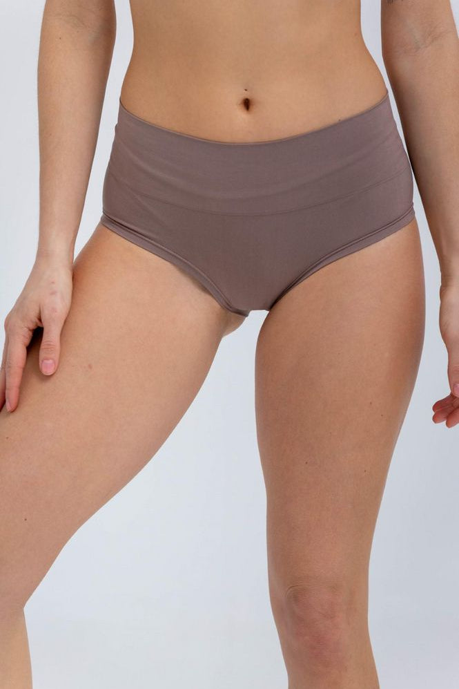 PANTY-CLASICO-FAJON-DAMA-BRONZINI-51964-1413639_a.jpg