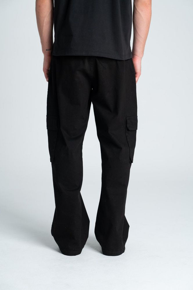 Pantalón tipo cargo baggy fit  ARKITECT