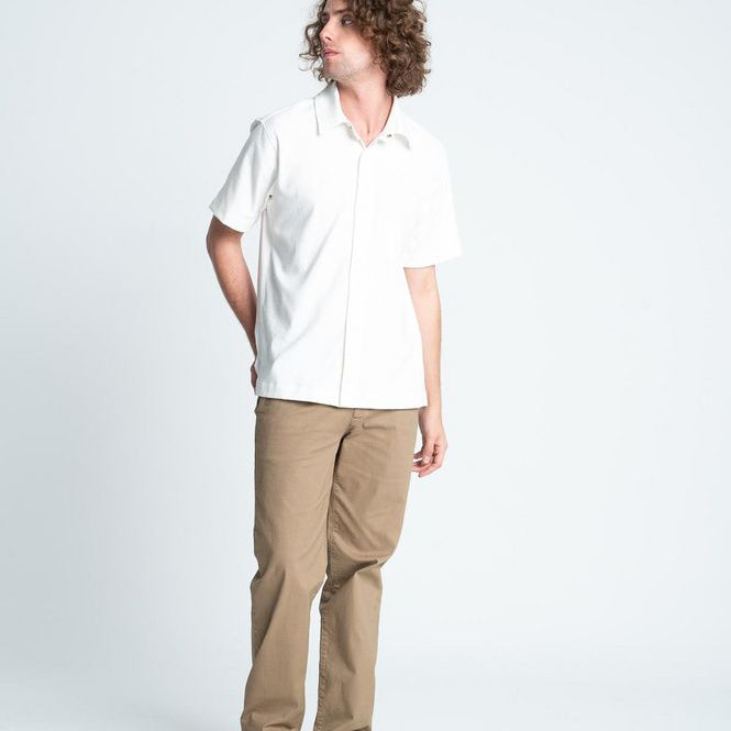 Pantalon-Chino-ARKITECT-93293-3697696_a_87f9c6a3-494a-40af-bd70-81c9ac5395f3.jpg