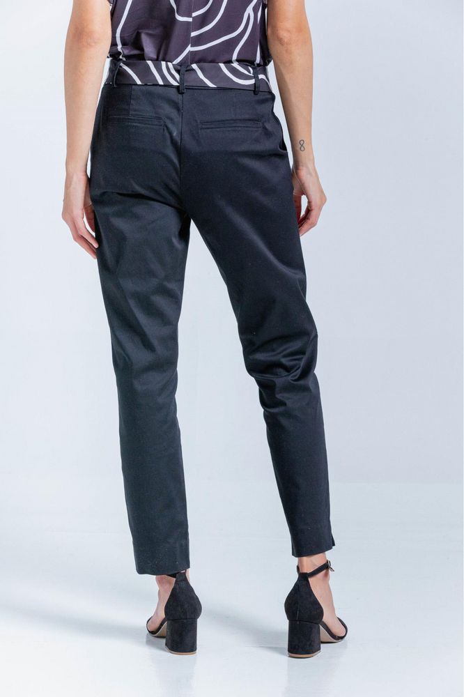 Pantalon Con Cinturon Regular fit ARKITECT