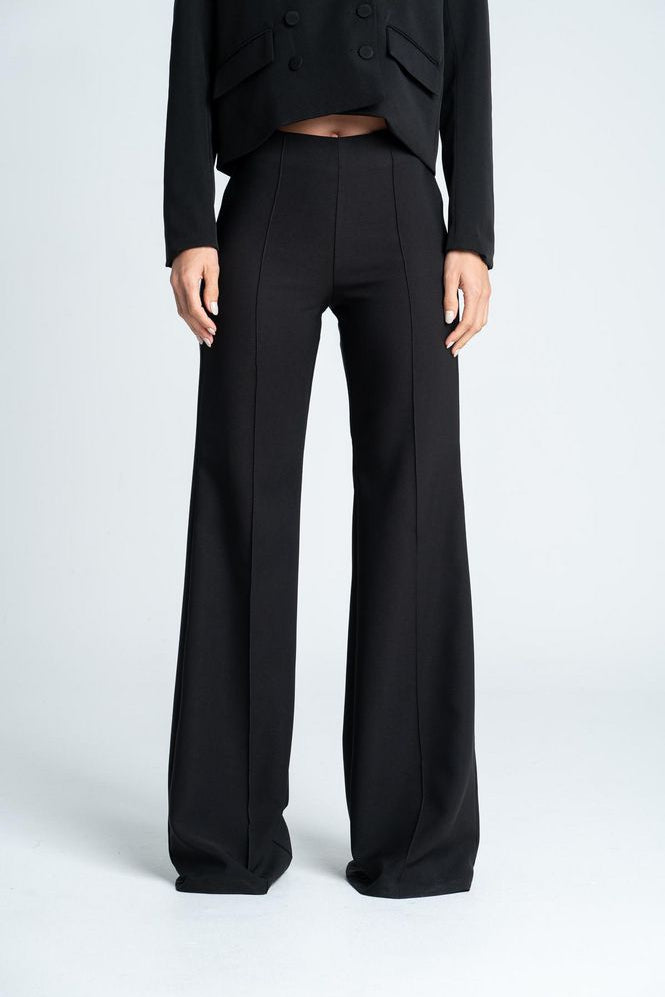 Pantalon-Con-Vena-ARKITECT-01780-3703549_b_8268a274-028a-45e0-a19c-c3d9fd8e2e57.jpg