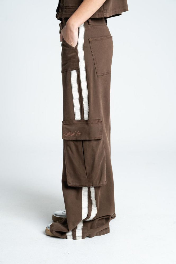 Pantalon-Maxibolsillos-3705121_c.jpg