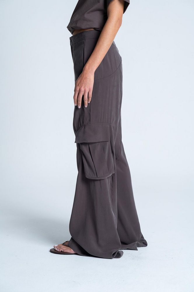 Pantalón Tipo Cargo ARKITECT x MARIA ELENA VILLAMIL