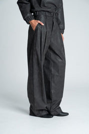 Pantalón pretina plana Balloon fit ARKITECT