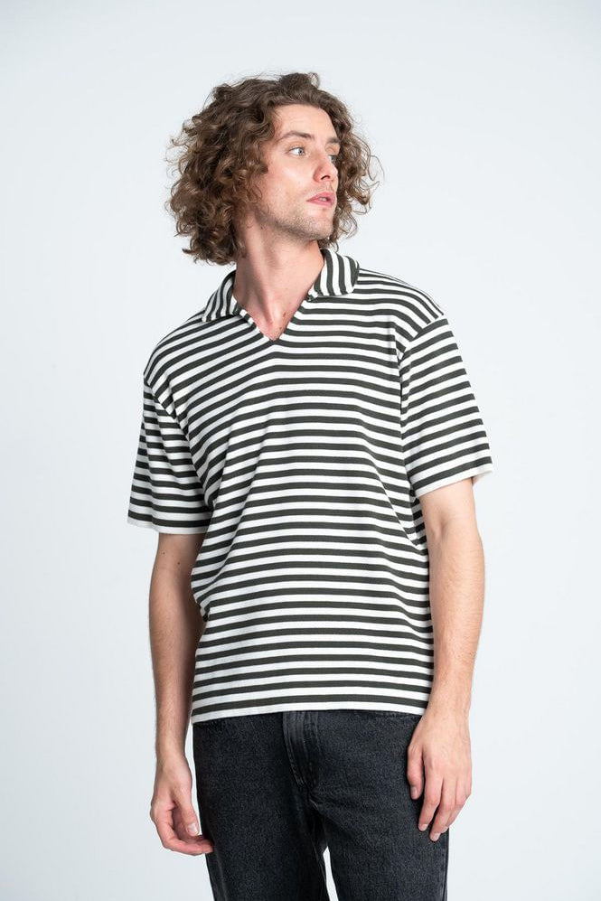 Polo-Cuello-V-ARKITECT-93294-3697753_a_5151a56c-be78-4de5-872f-37da057c099c.jpg
