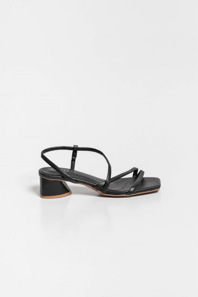 Sandalias-ARKITECT-3740441_b.jpg