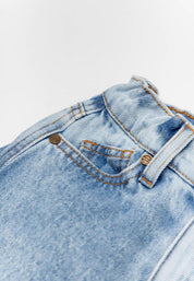 Short Corto Clásica PEOPLE