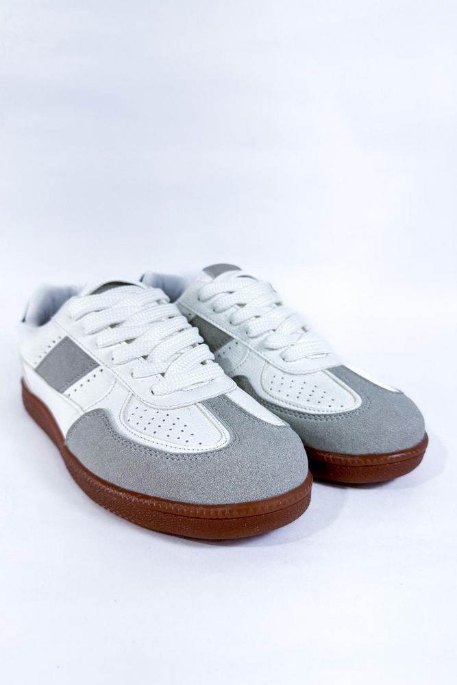 Tenis-PEOPLE-3837763_a.jpg