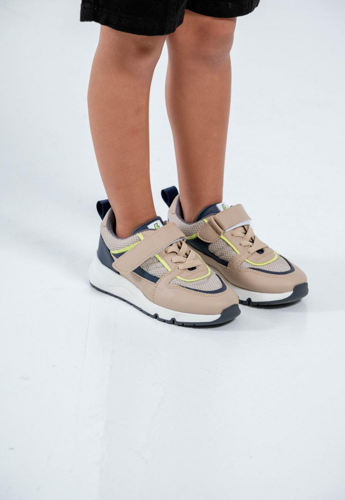 Tenis-PEOPLE-Ninos-Moda-RD25059-3714688_a_32248e09-0a3f-4f9e-8853-fba7e1707da4.jpg